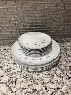 Set of Plates
