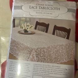 Lace Tablecloths 