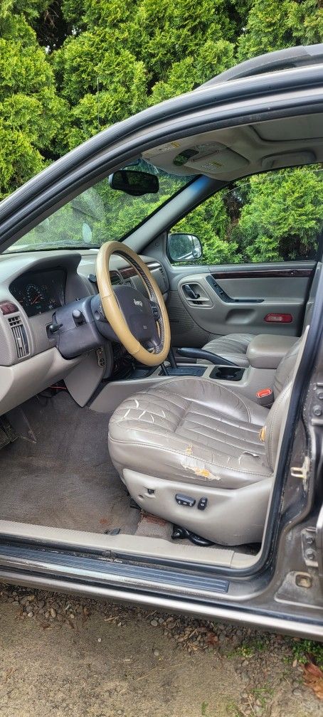 2000 Jeep Grand Cherokee