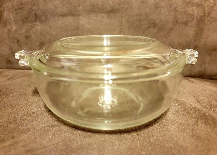 Vintage Pyrex #019 Clear 20 oz Baking Casserole Dish with Lid 681-C-2