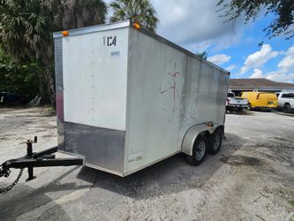 Used Trailer 6x14 "2022" one owner, pulls amazing no leaks 6ft height interior 4 brand new tires clean title in hand ✋️ READ DESCRIPTION FIRST, LEA PR