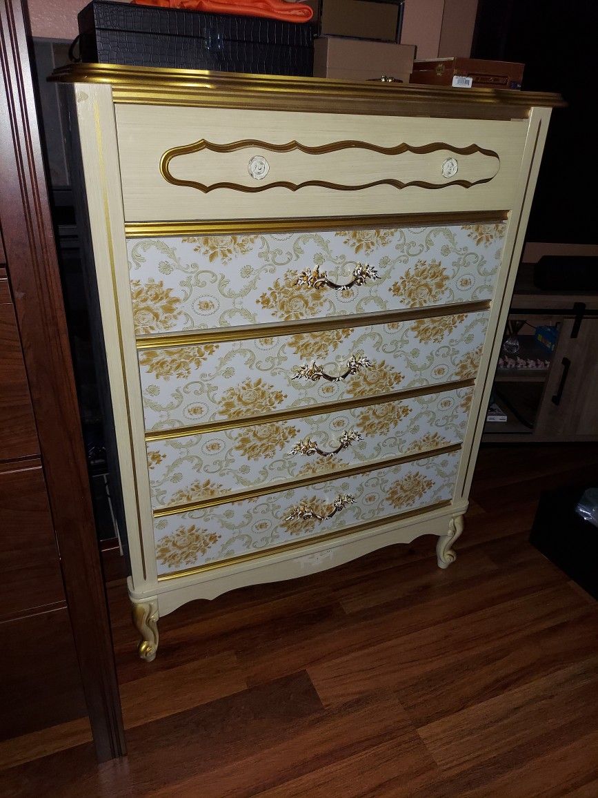 French Provincial Dresser Chest 