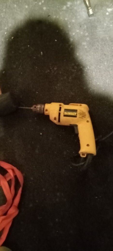 Dewalt Drill Works Good