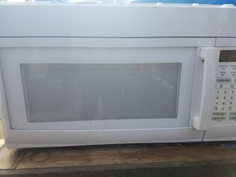 30" wall microwave very good