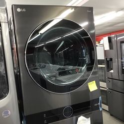 New Scratch And Dent LG Front Load Washer And Dryer Stackable. 1 Year Warranty 