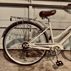 Schwinn Gateway Ladies City Cruiser Like New