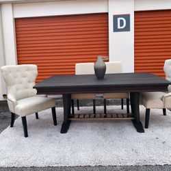 Comedor Madera Solida Con 6 Sillas Color Beige 