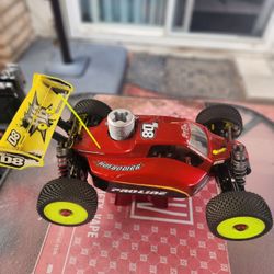 1/8 Scale Gas Nitro Buggy Hot Bodies D8