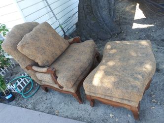 Large chair and ottoman