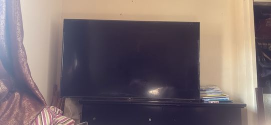 80 Inch LG TV