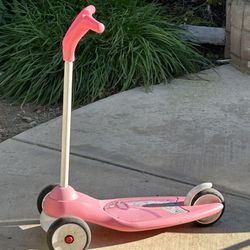 Girls Scooter Ages 4-7 Ish 