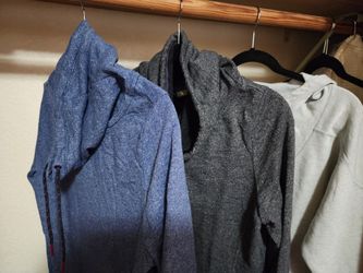 North Face Funnel Neck Pullover Hoodie