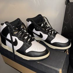 Nike Dunks