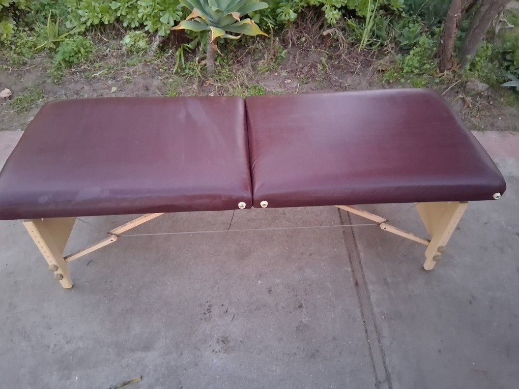 "The Monterey" Portable Massage Table by Master Massage Masseuse Physical Therapy