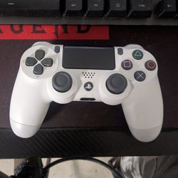 PS4 Controllers 