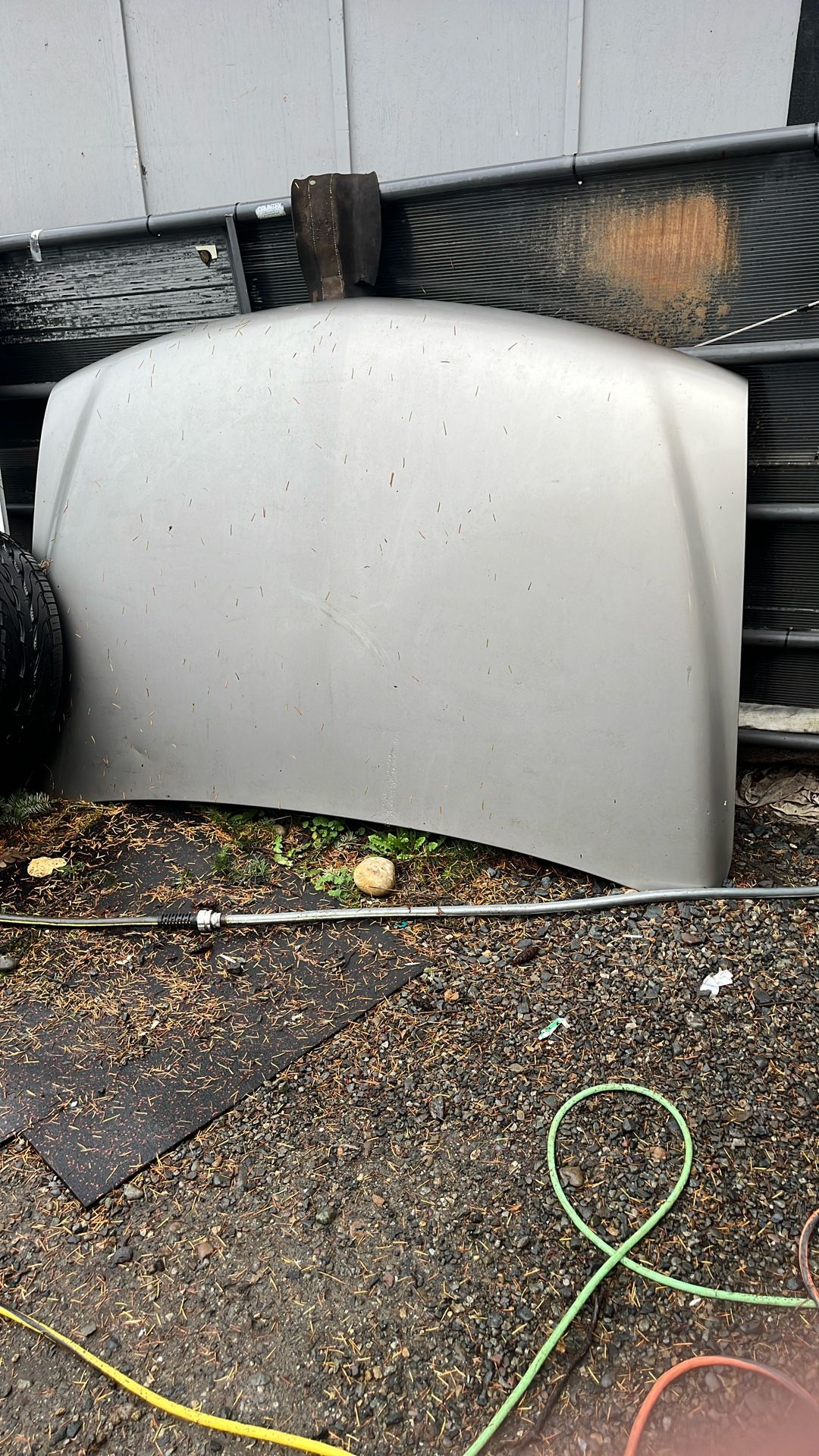 2000 Chevy 1500 Hood