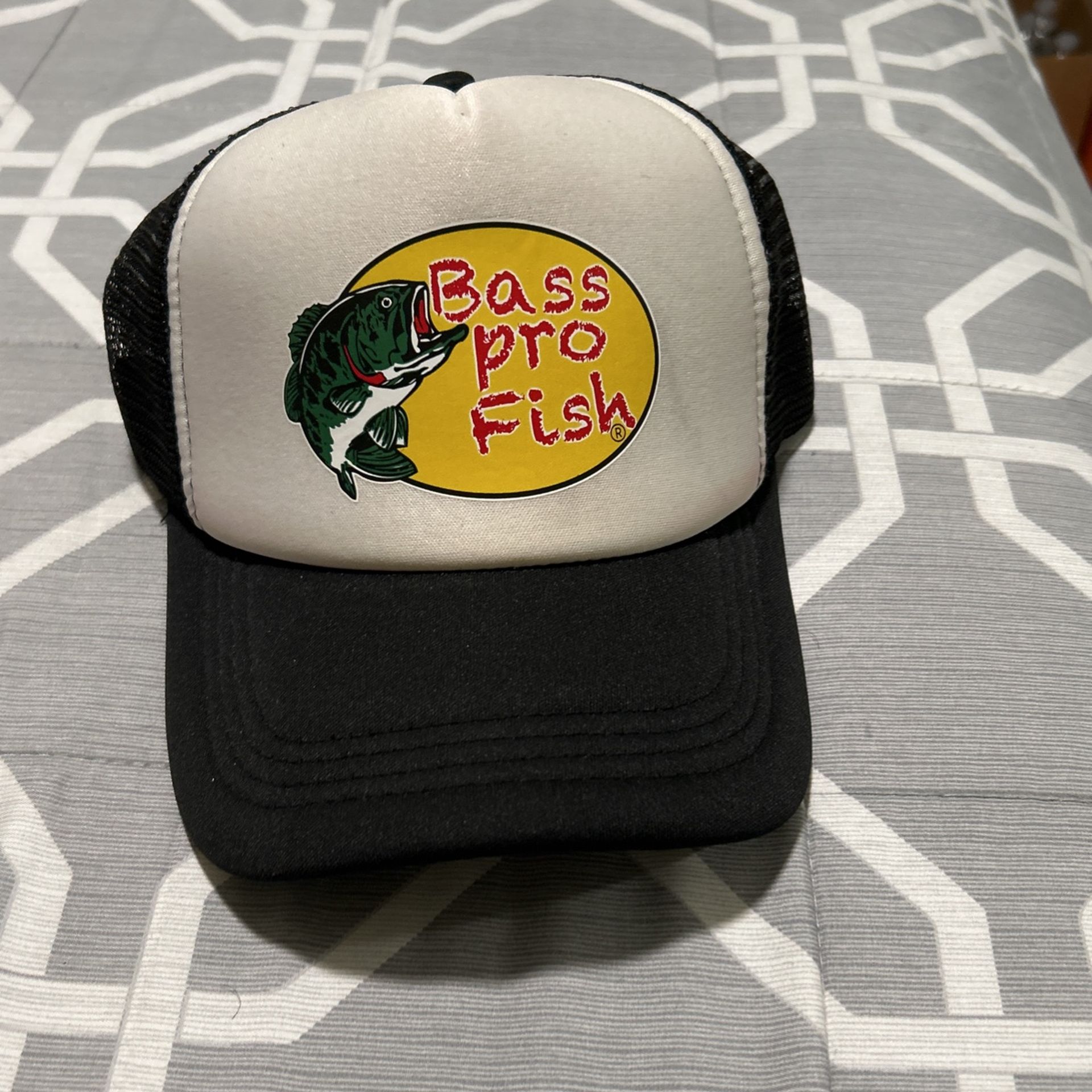 bass pro fish hat