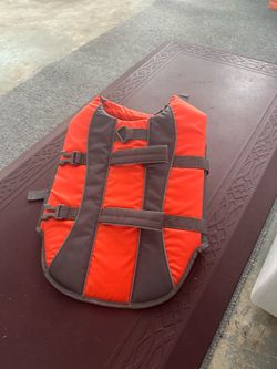 Small to medium life jacket for dogs
