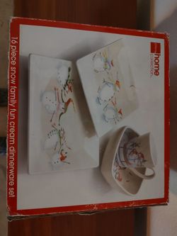 16 Piece Snow Family Cream Dinnerware