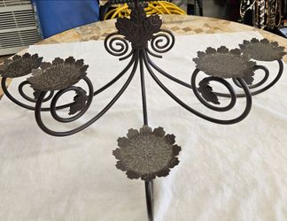 Black Metal Wall Sconce