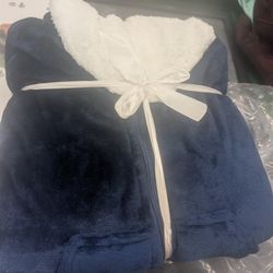 Navy Blue Zipper Robe