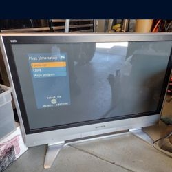 42" TV With Remote Panasonic 