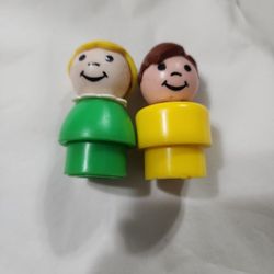 Vintage FISHER PRICE green Blond Girl Yellow Brown  Haired Boy