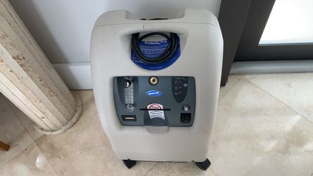 Oxigen Concentrator Invacare Perfect O2 V