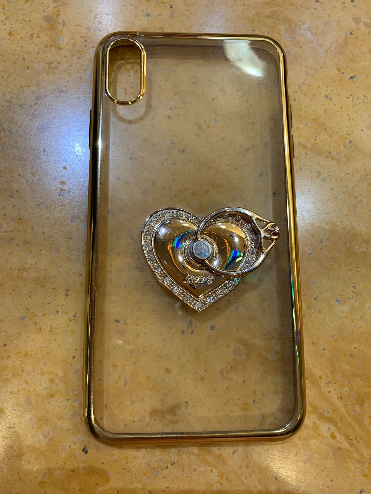 FREE Iphone XS Max Case Gold Trim clear back with a heart & ring holder Pick Up in Pico Rivera Only