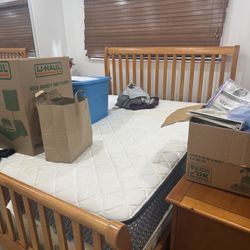 Bed Frame Queen Size 