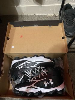 Football shoes