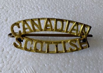 Vintage Canadian/Scottish Regiment WW2 brass pin