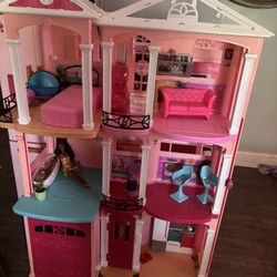 Barbie Dream House With Barbies Included 