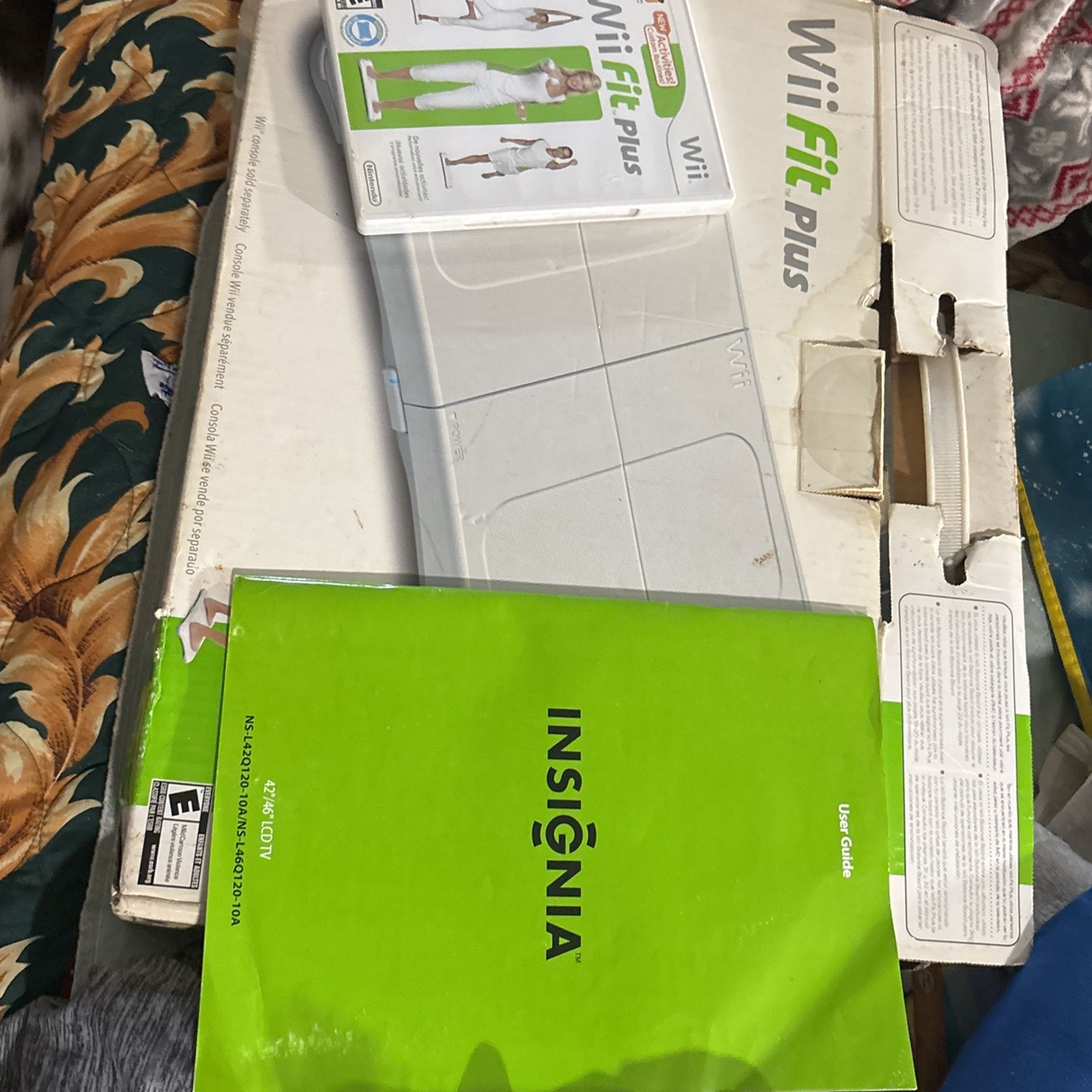 Wii Fit Plus With Book And Cd
