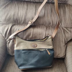 Carryland Shoulder Bag Faux Leather