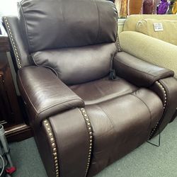 Dual Power Recliner Chair 