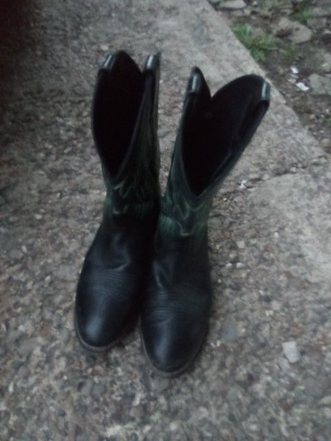 Men's Boots