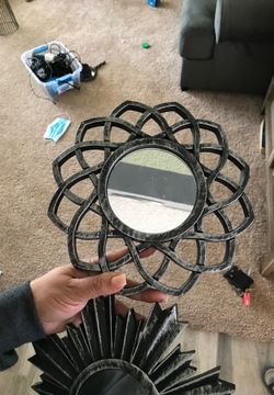 Mirror decor