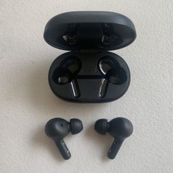 AUKEY Ear Pods Or Ear Buds  NEW