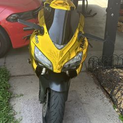 2004 Honda Cbr1000rr