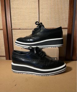 AUTHENTIC PRADA Black Leather Platform Brogues  Size 38.5  (Fits Women's 7.5) Men’s 6