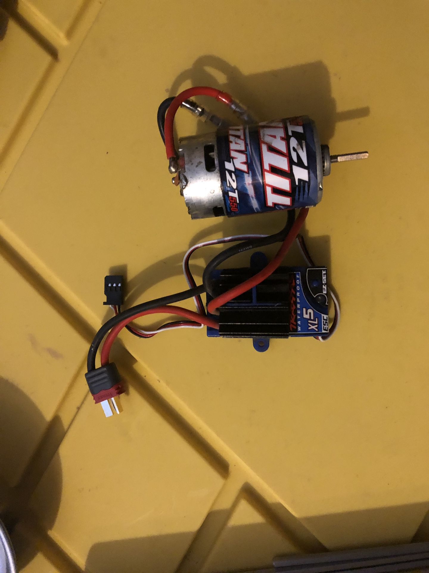 Traxxas motor and esc rc car