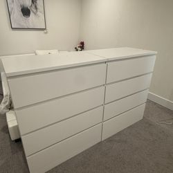 White modern Dressers