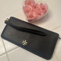 Tory Burch Wallet