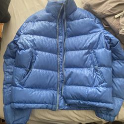 Dior Puffer Jacket for Sale in New York, NY - OfferUp