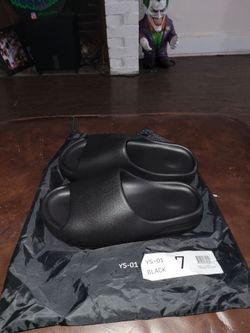 Yeezy Slides 2nd Generation YS-01 Black