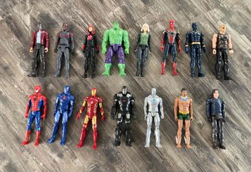 Lot of 15 Marvel Avengers Titan Hero Series 12” action figures