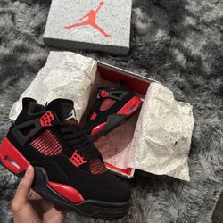 Jordan 4 Retros