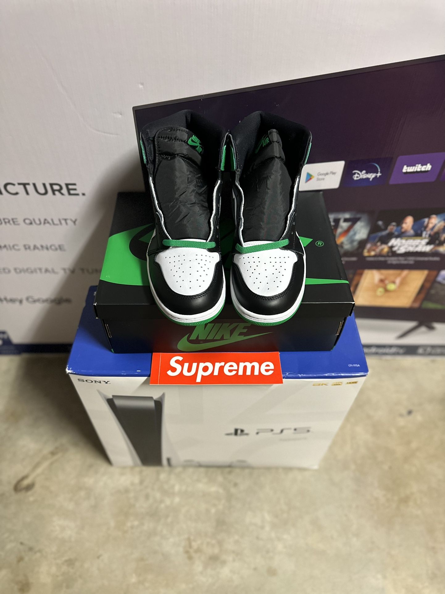 Jordan 1 Lucky Green