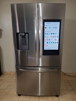 Samsung French Door Refrigerator with Family Hub